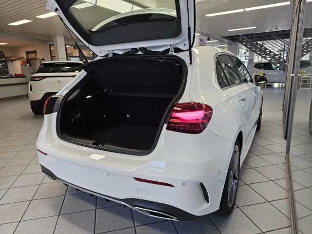 Mercedes-Benz A 180 AMG Line
