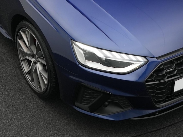 Audi A4 40 TDI Avant Quattro S-Line S-Tronic