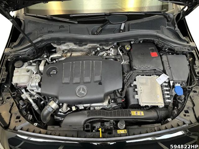 Mercedes-Benz B 180 B 180 d Progressive