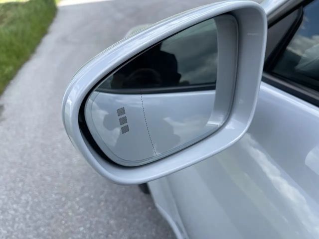 Porsche 911 Carrera Coupé GTS