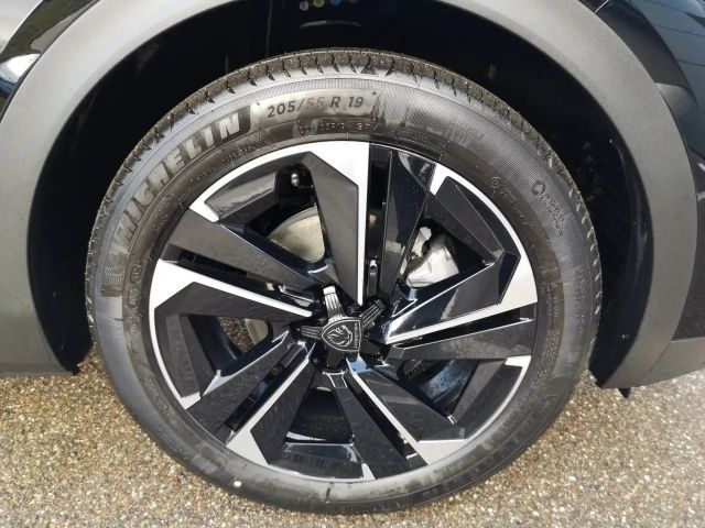 Peugeot 408 Allure Pack Hybrid