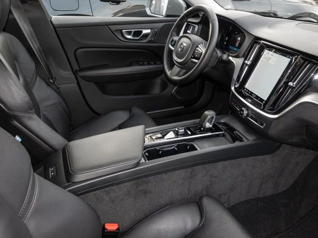 Volvo V60 Cross Country AWD Plus