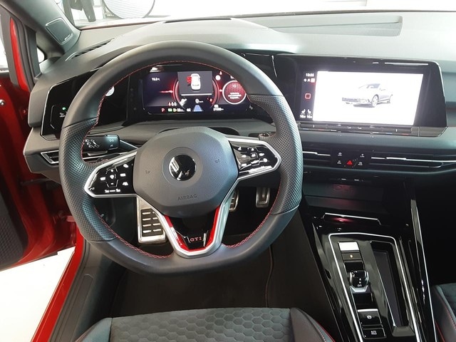 Volkswagen Golf 2.0 TSI DSG GTI