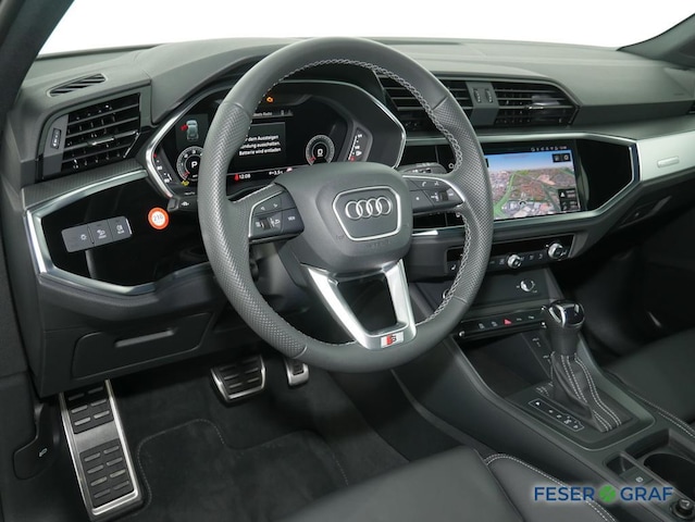 Audi Q3 35 TDI S-Tronic