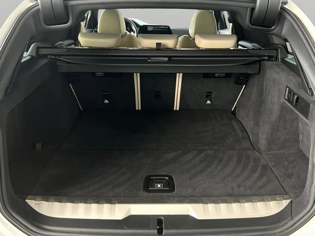 BMW 320 320e M-Sport Touring xDrive