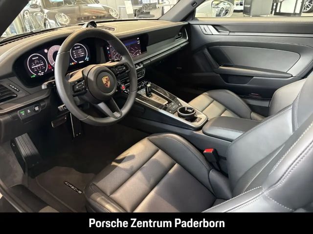 Porsche 992 Carrera Coupé