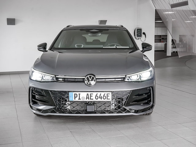 Volkswagen Passat R-Line eHybrid