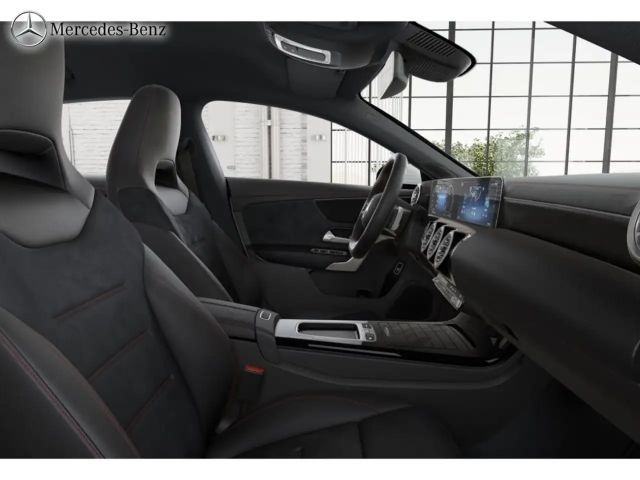 Mercedes-Benz CLA 200 AMG Line