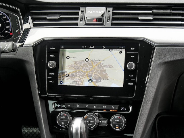 Volkswagen Passat 1.5 TSI Business DSG Variant