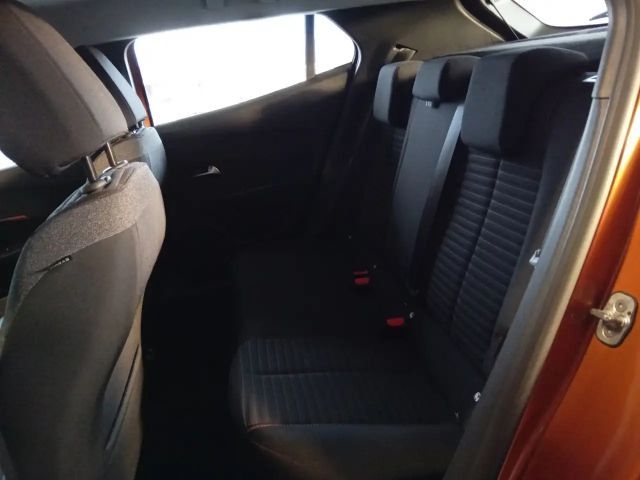 Peugeot E-2008 Active Pack