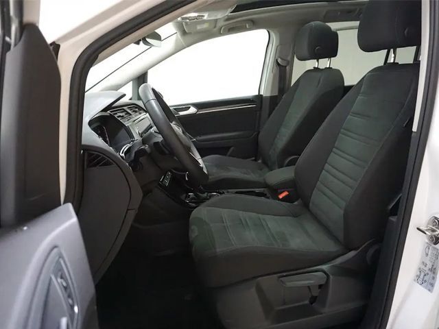 Volkswagen Touran 2.0 TDI DSG R-Line
