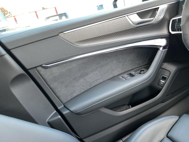 Audi A6 e-tron Avant Performance Quattro