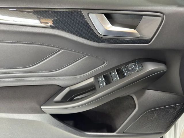 Ford Focus EcoBoost ST Line