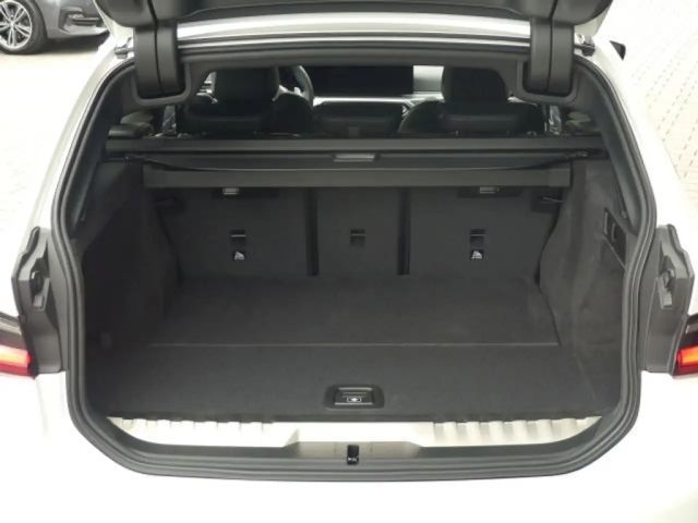 BMW 330 330e