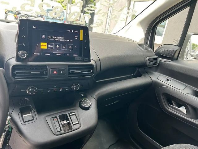 Opel Combo Combo Cargo - e Basis 50kwh e.Nutzlast nto. 19....