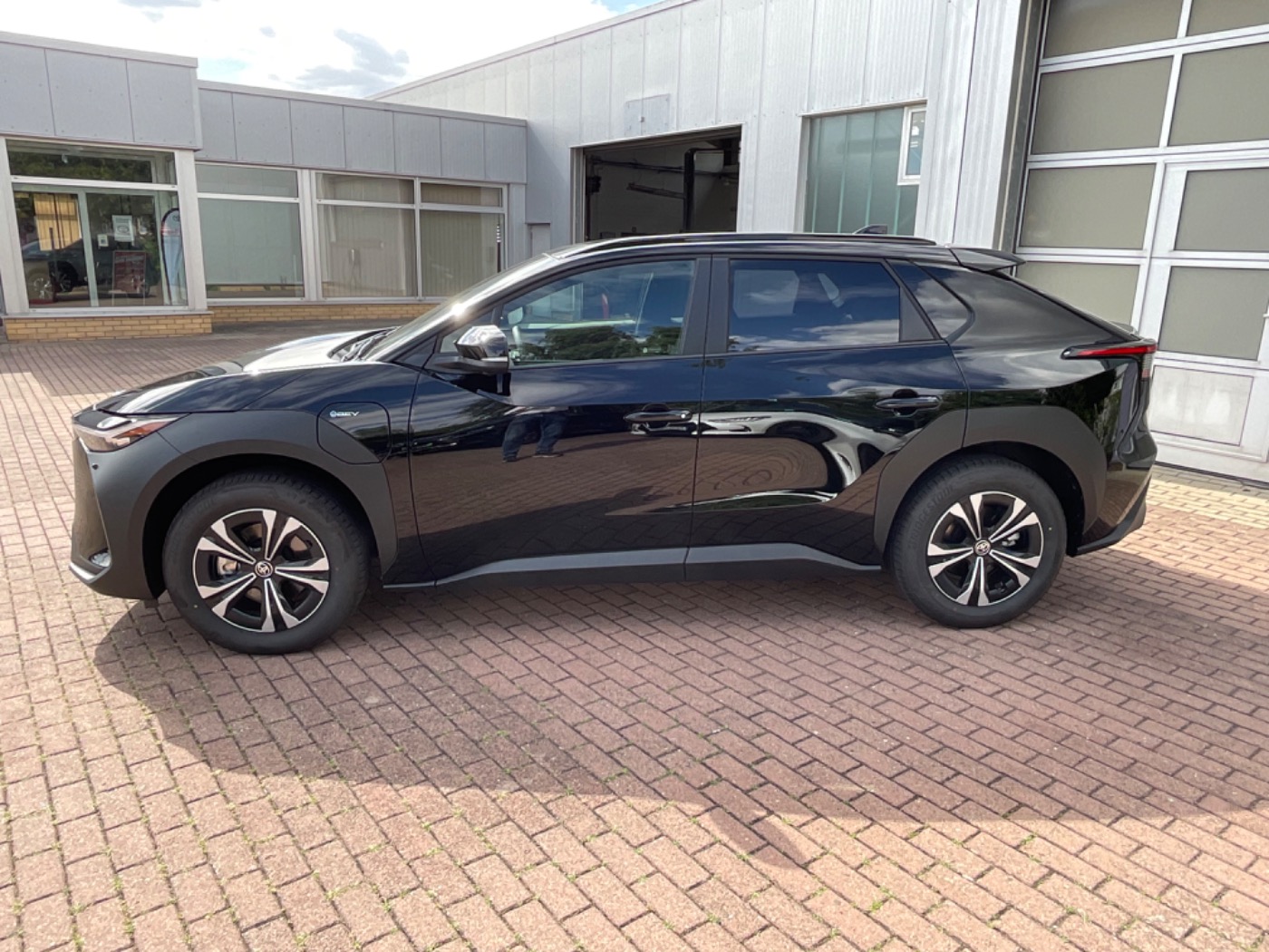 Toyota bZ4X 5-deurs Team D