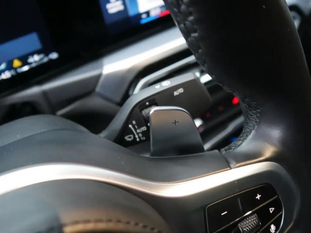 BMW 330 330e Sedan xDrive