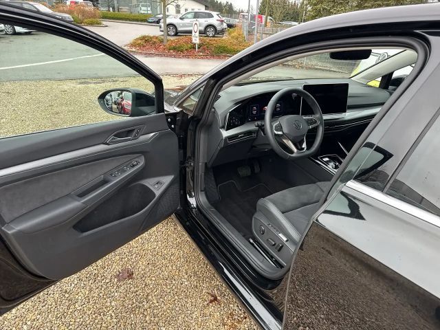 Volkswagen Golf Style eHybrid