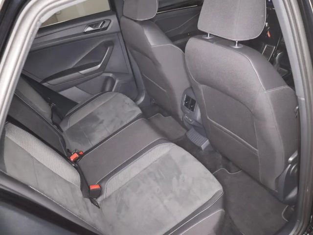 Volkswagen T-Roc DSG R-Line