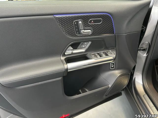 Mercedes-Benz GLA 200 Progressive