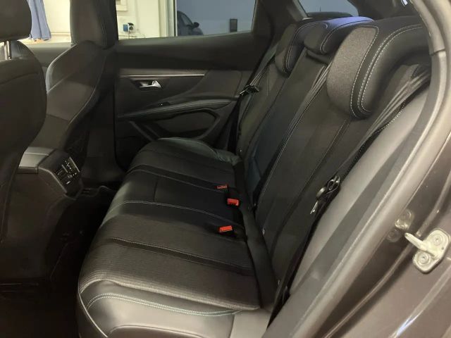 Peugeot 3008 1.6 225 A llure LED+Navi+SHZ+2xKlima+Kam.