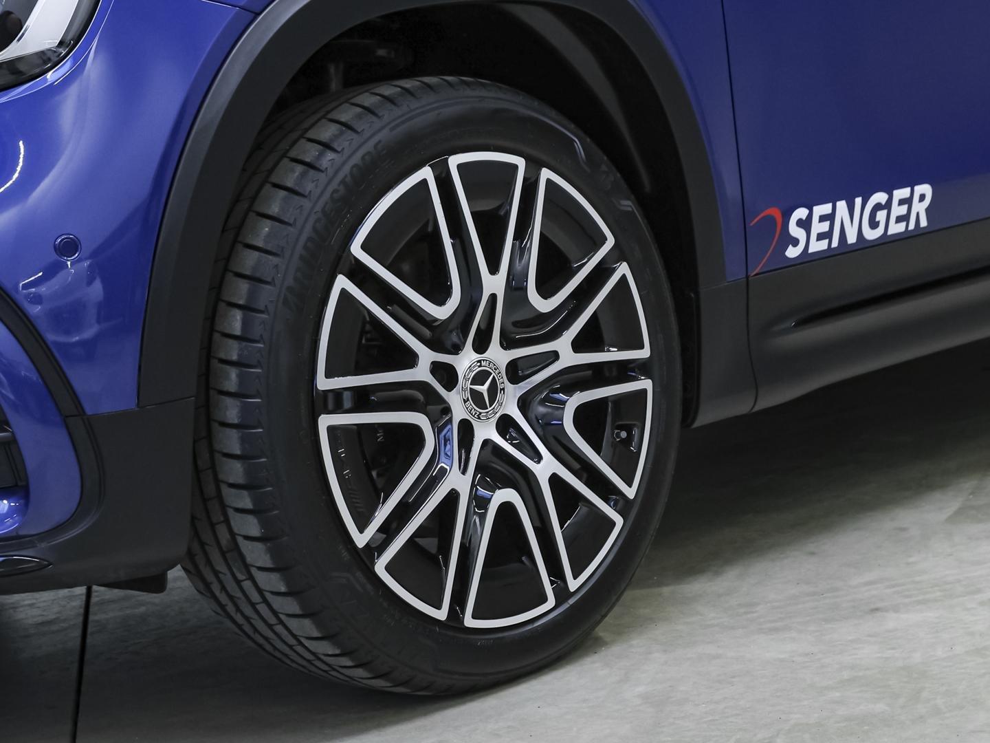 Mercedes-Benz GLB 220 AMG Line