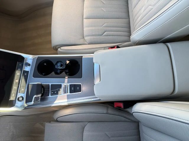 Audi A6 55 TFSI Avant Quattro