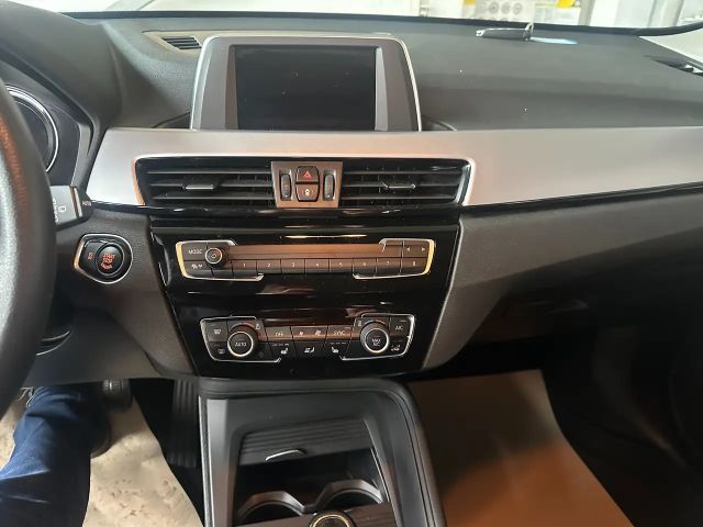 BMW X1 Advantage pakket sDrive