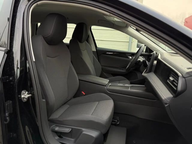 Volkswagen Passat 1.5 eTSI DSG Variant