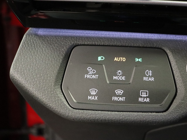 Volkswagen ID.4 |AHK|CarPlay|HUD|LM|el.Heck|3xKlima|LED