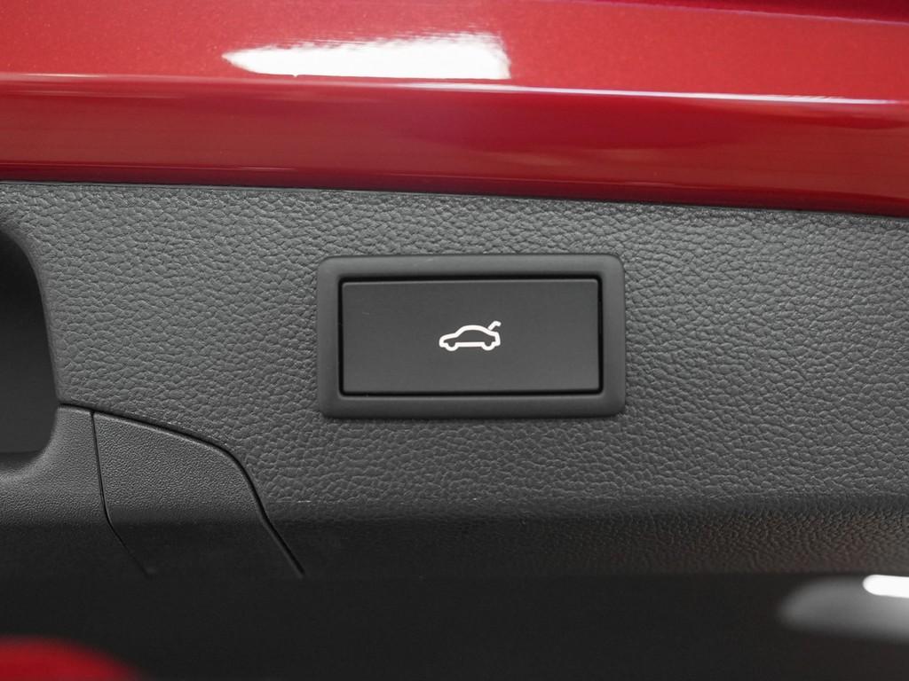 Volkswagen Passat R-Line eHybrid