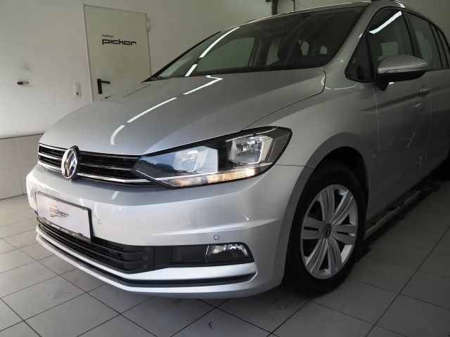 Volkswagen Touran DSG