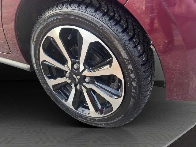 Mitsubishi Space Star Star