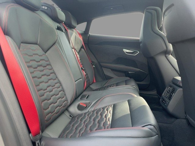 Audi RS e-tron GT Quattro