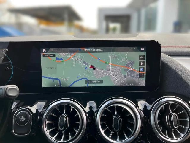 Mercedes-Benz EQA 300 4MATIC AMG Line