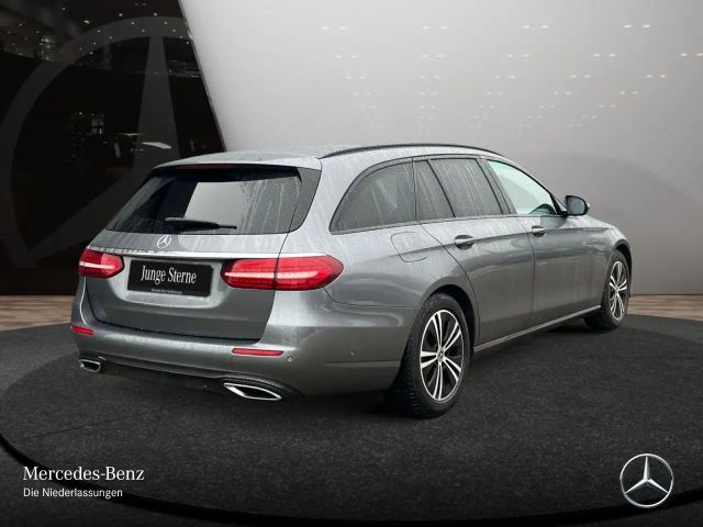 Mercedes-Benz E 200 4MATIC AVANTGARDE Estate