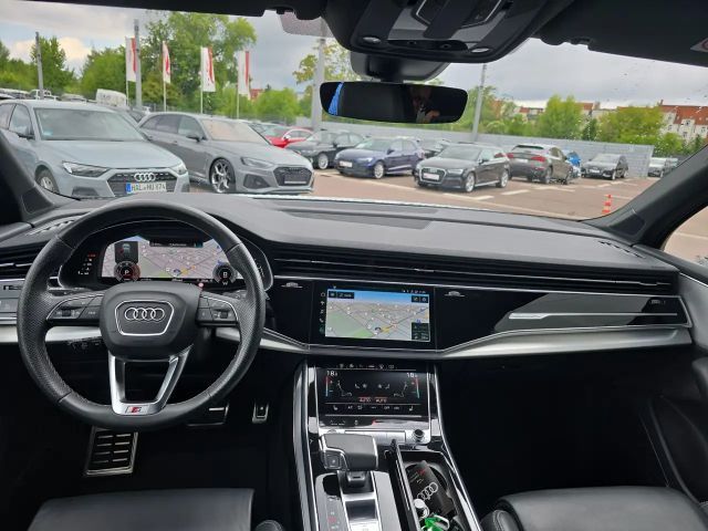 Audi Q7 50 TDI Quattro S-Line