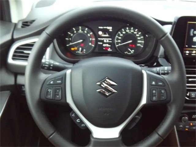 Suzuki S-Cross AllGrip Flash Hybrid