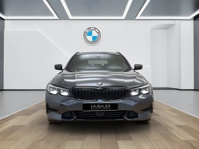 BMW 320 320d Touring xDrive