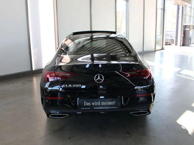 Mercedes-Benz CLA 200 AMG Line Coupé