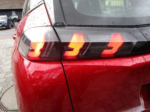 Peugeot E-2008 Active Pack