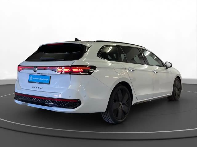 Volkswagen Passat 2.0 TDI R-Line Variant