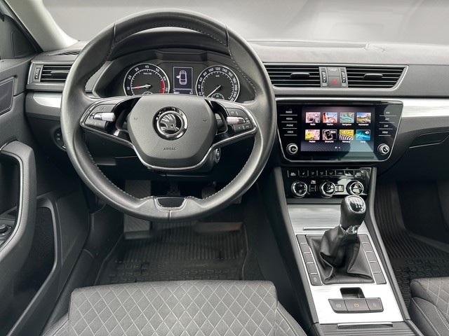 Skoda Superb 1.5 TSI Ambition Combi