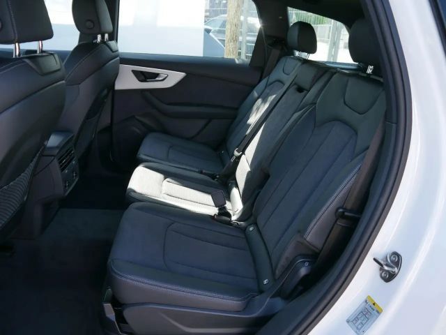 Audi Q7 45 TDI S-Line