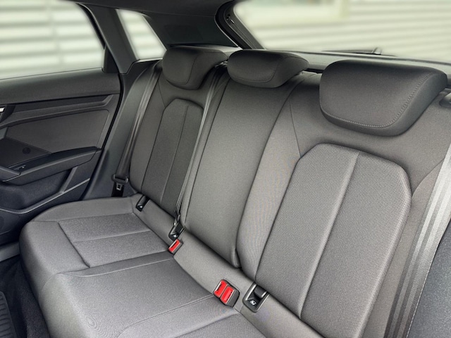 Audi A3 30 TFSI S-Line S-Tronic Sportback