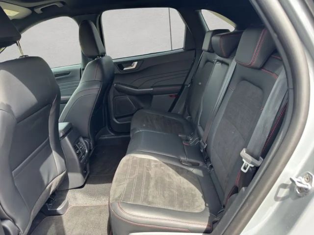 Ford Kuga Plug in Hybrid ST Line X