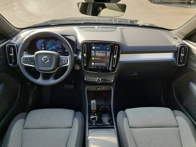 Volvo XC40 Dark Plus