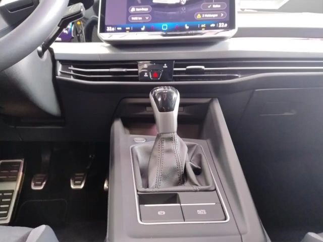 Volkswagen Golf 1.5 TSI