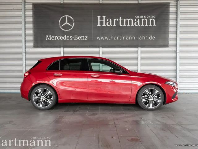 Mercedes-Benz A 200 Hatchback Progressive