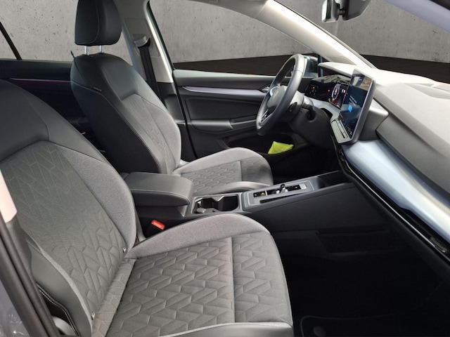 Volkswagen Golf DSG Life